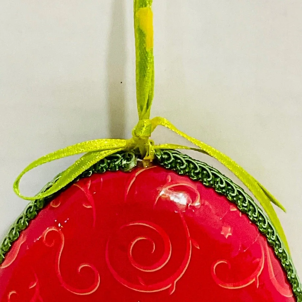 Walt Disney Mickey Minnie Mouse decoupage Christmas ornament ribbon vintage 1998